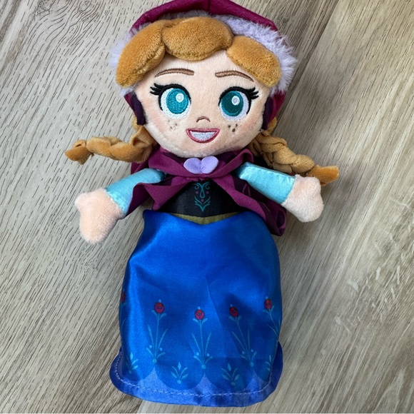 Frozen Plush Dolls - Picture 2 of 6